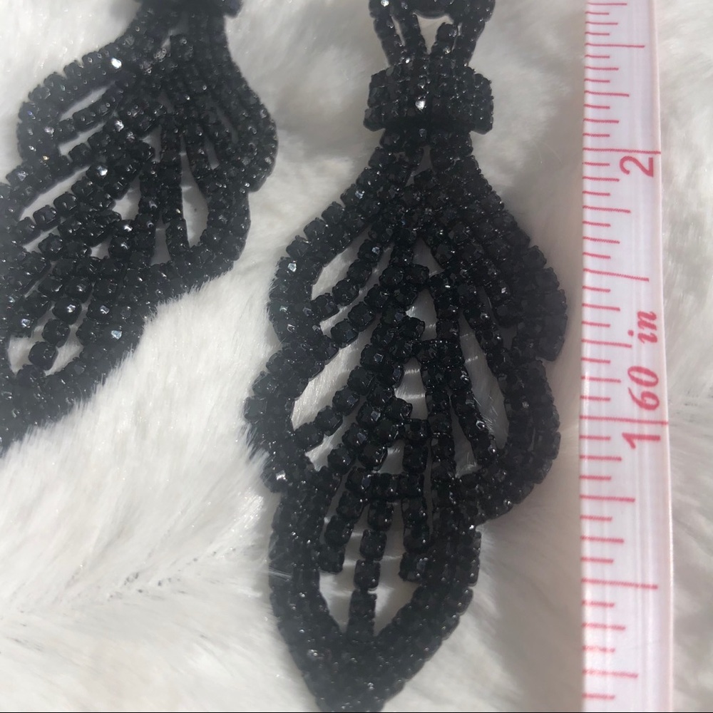 Black jeweled 3 inch drop earrings classic style - Picture 4 of 8
